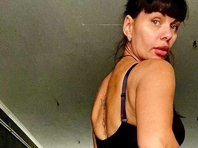 MILAME free sexy photo