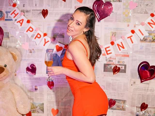 SHANNEL free sexy photo