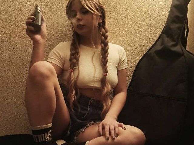 SOPHIABERRY free sexy photo