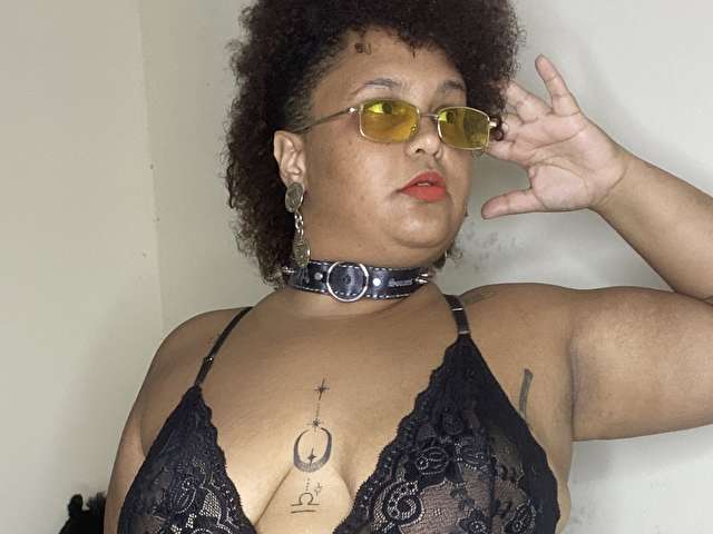 INASOUMIS3 free sexy photo