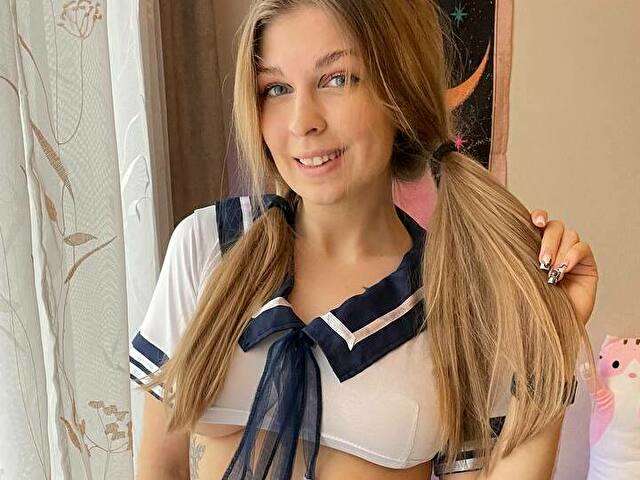 MILLAMILLK free sexy photo