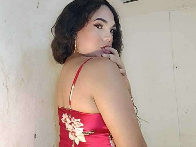 MIAXINCHES free sexy photo