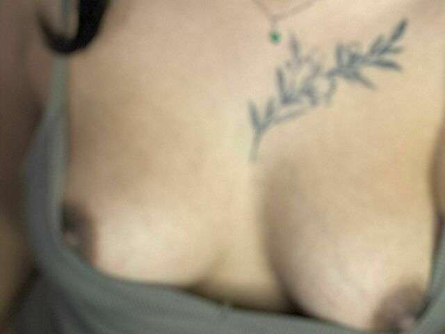 DENNERYS20 free hard sexy photo