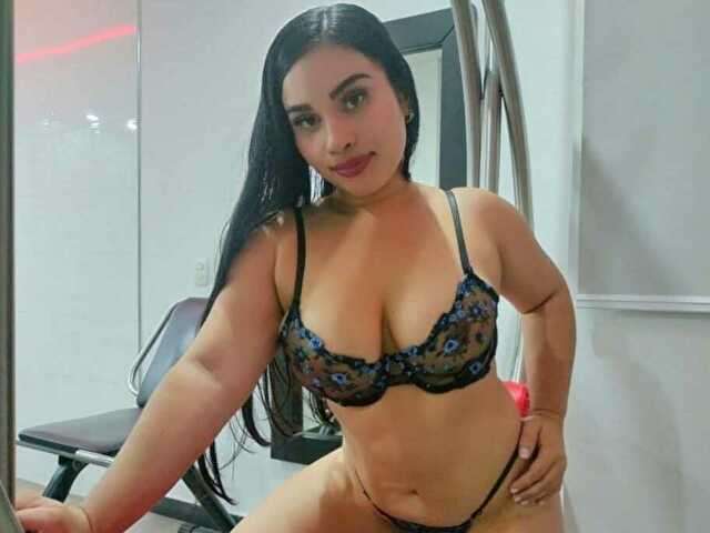 AISHAFRANCO free sexy photo