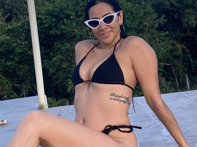 AMAIACOPER free sexy photo