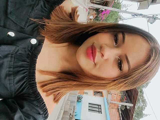 KENIABLONDIE free sexy photo