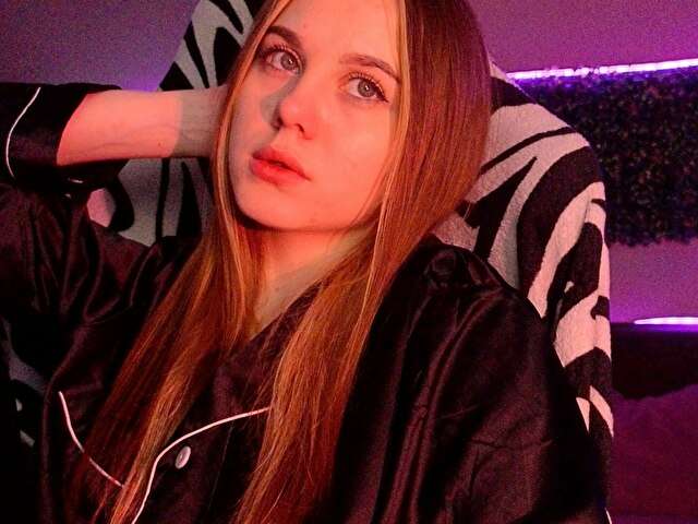 DYNABAE free sexy photo