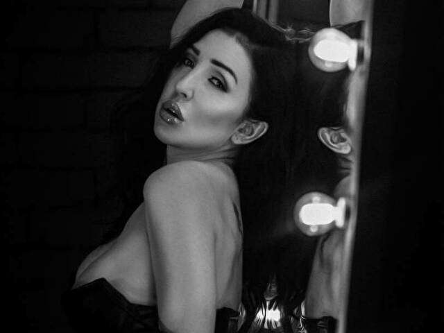 DALIALAVISH free sexy photo