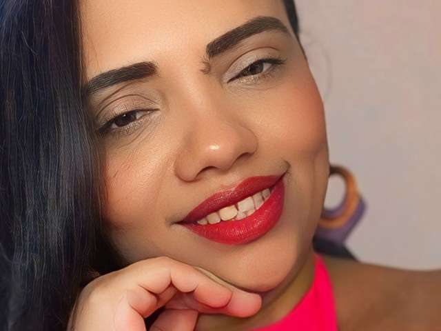 SAMYRA21 free sexy photo