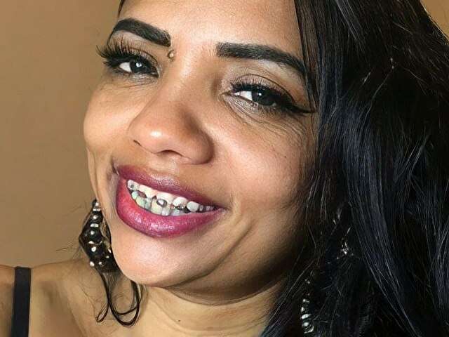 SAMYRA21 free sexy photo