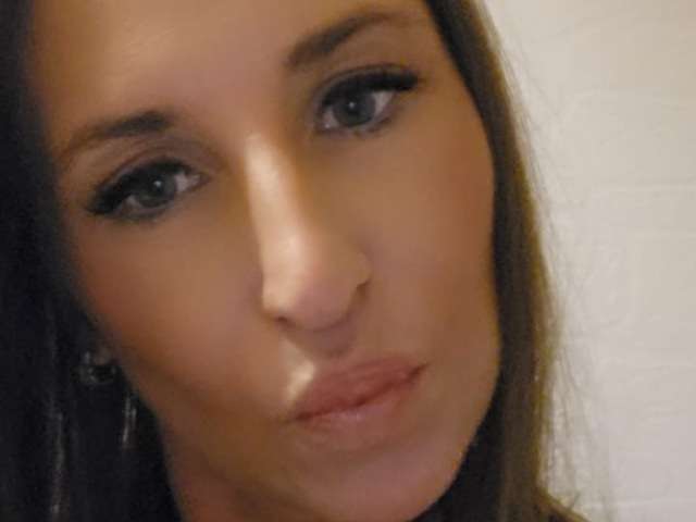 EVELYNMODEL free sexy photo