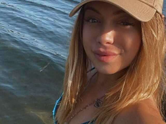 BEAUTYBUFFY free sexy photo