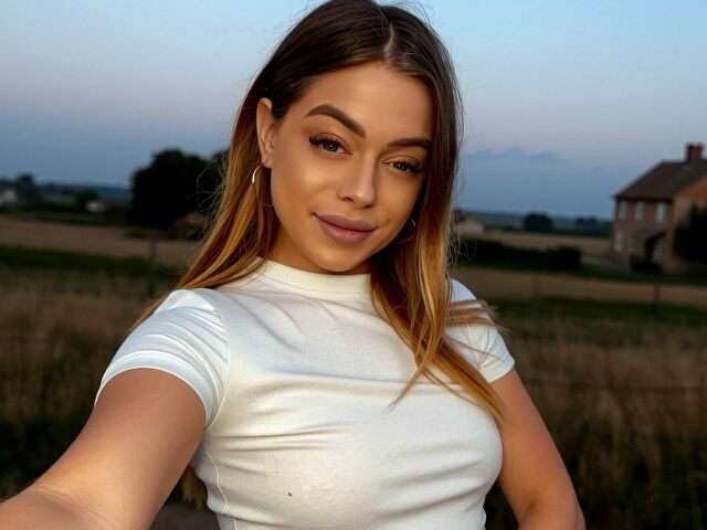 BEAUTYBUFFY free sexy photo