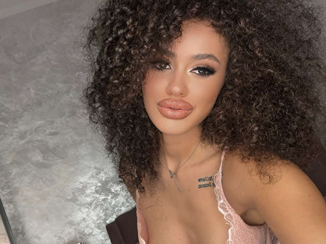 CELINECHERIE free sexy photo