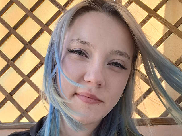SARAHSEXDOLL free sexy photo