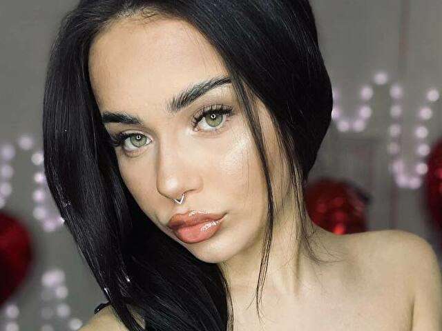 LISELLE free sexy photo