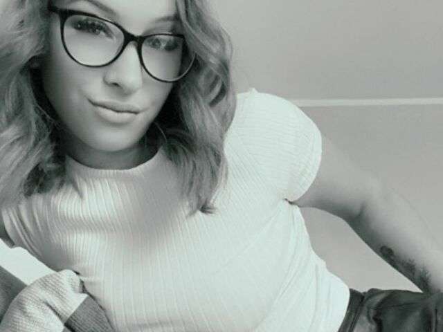 MIASPARK free sexy photo