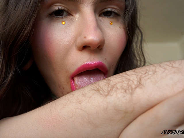 RARIBLE free sexy photo