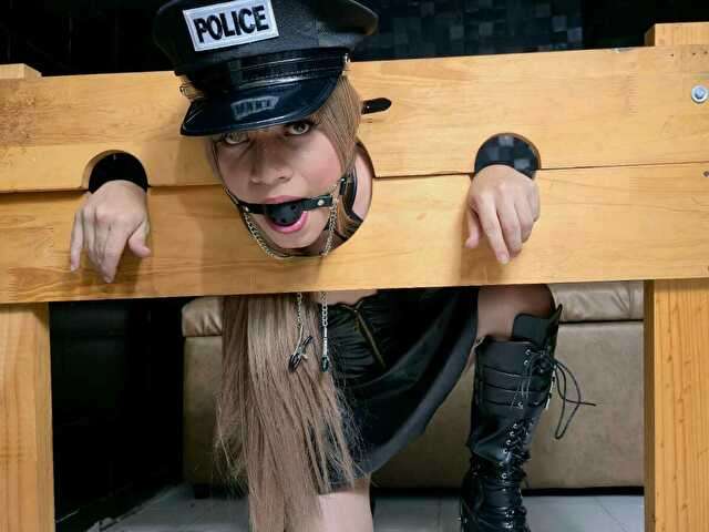 ORIANASAENZ free hard sexy photo