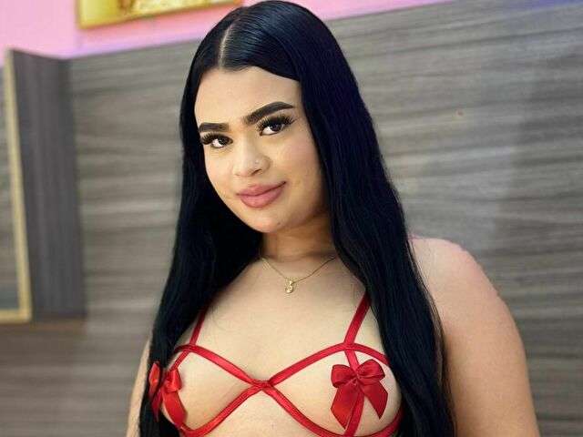 SHELSYCOLLER free sexy photo