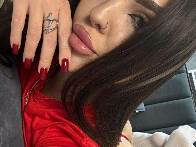 YOURALISA free sexy photo