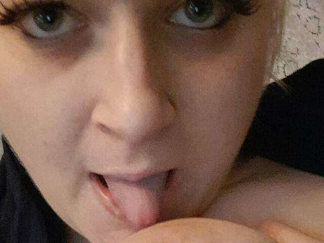 KLERIE97 free sexy photo