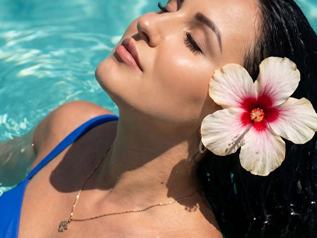 EMMYSWEET free sexy photo