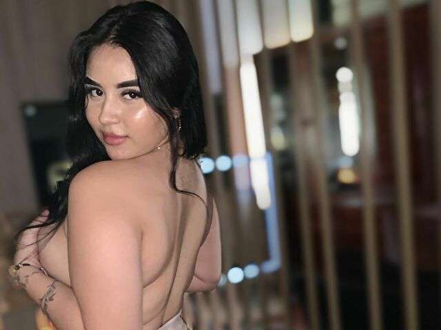 ISABELASWEET free sexy photo