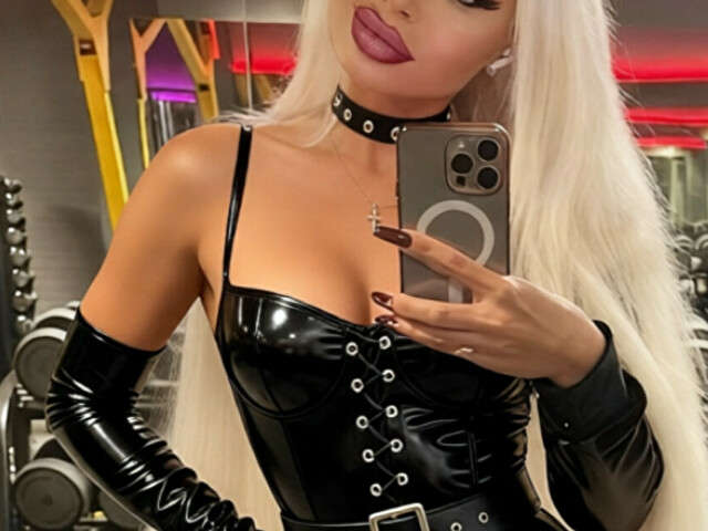 ROXXXY free sexy photo