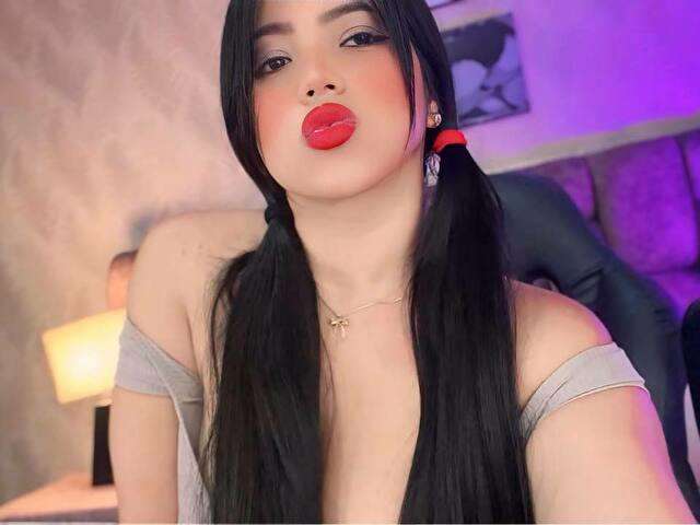 KIARAVEGA free sexy photo