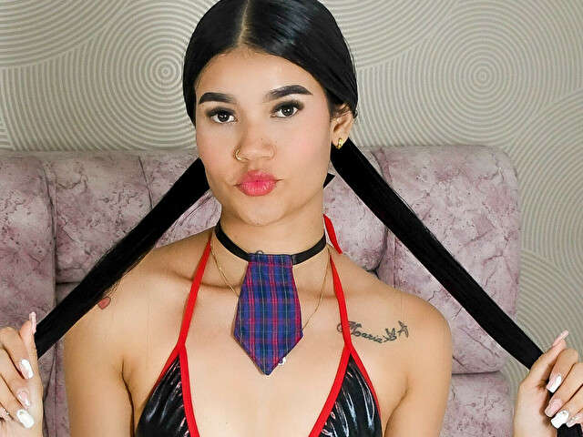 CHARLIEADAMS free sexy photo