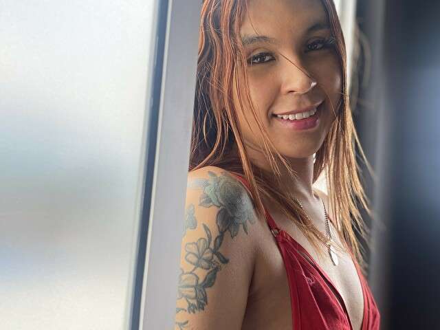 LINDACOOPER free sexy photo