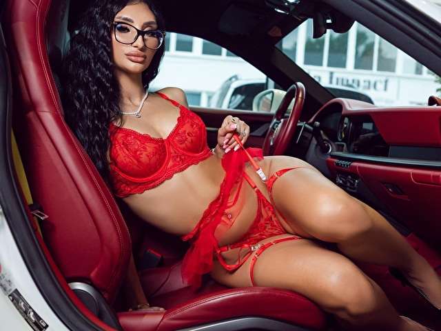 SARAHSPARKS free sexy photo