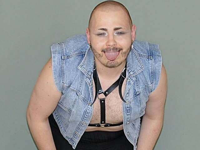 MASTERFABIAN free sexy photo