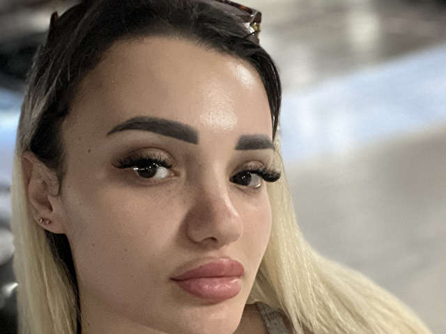 ISLA free sexy photo