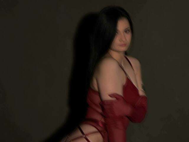 SOLAZOLAA free sexy photo
