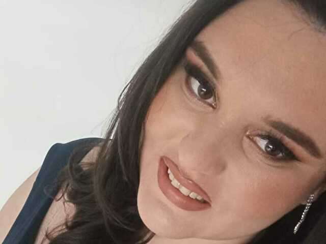SARAELISE free sexy photo