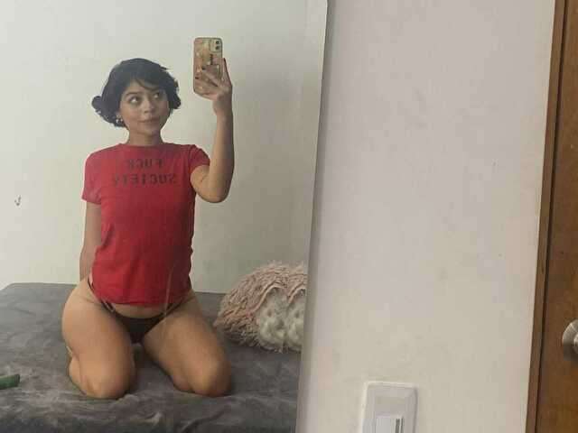 CUTEALICE free sexy photo