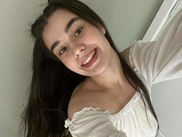 KYLIEDALTON free sexy photo