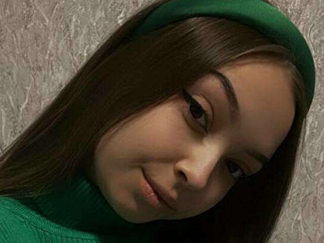 YULIANNAX free sexy photo