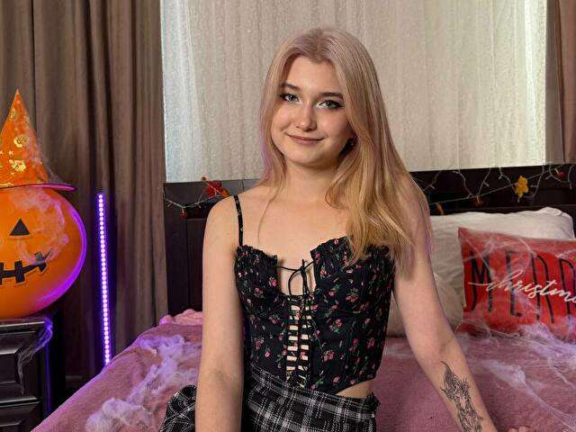 MONNYCA free sexy photo