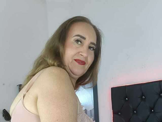 SWEETBIGCAT free sexy photo