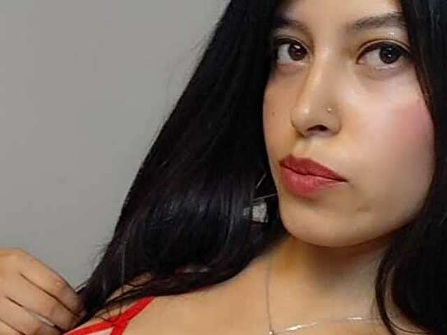 YINELAOSLEN1 free sexy photo