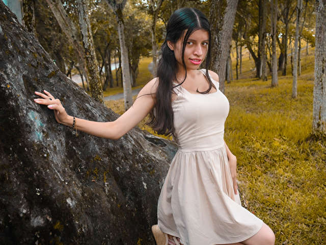 ROSSEFIRE free sexy photo