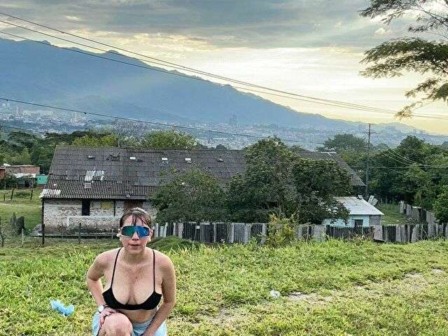 FREYARAVENWO free sexy photo