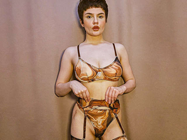 JUNNEWERS1 free hard sexy photo