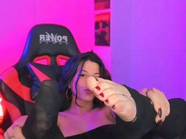 LOLAMUSTAINE free sexy photo