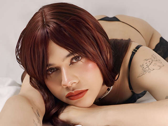 BONNIECLOUD free sexy photo