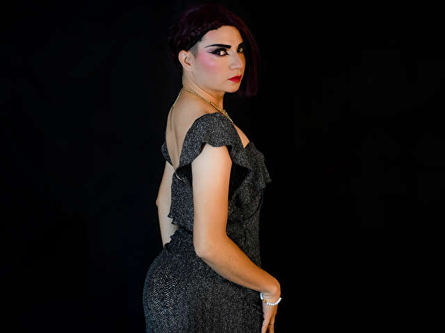 ANGELFIRE free sexy photo