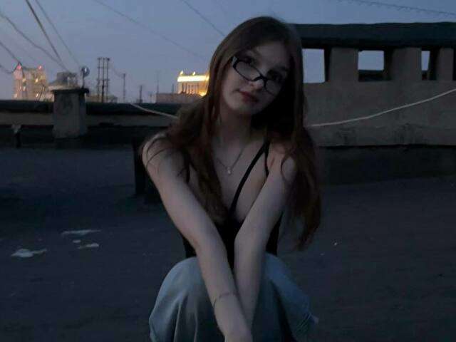 AMELIAMORE1 free sexy photo